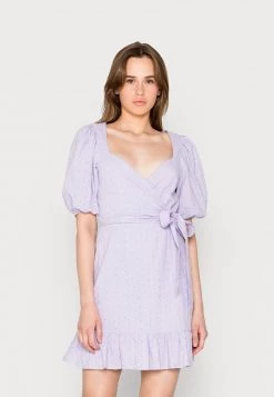 Nly By Nelly DREAMY DRESS - Cocktailkleid/festliches Kleid - Lilac, Damen