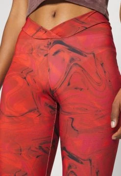 Nly By Nelly WAIST PRINT PANT - Stoffhose - Red, Damen -Nly by Nelly Verkaufsladen 023b6fc0d44c40e7a71541c801b49cf6