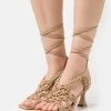Nly By Nelly ICONIC MACRAME HEEL - Riemensandalette - Nature, Damen -Nly by Nelly Verkaufsladen 189a99e96e0d4815bbd0431623242d97
