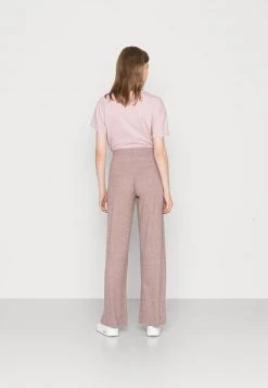 Nly By Nelly COZY TIE PANTS - Jogginghose - Nougat, Damen 9 Nly By Nelly COZY TIE PANTS - Jogginghose - Nougat, Damen -Nly by Nelly Verkaufsladen 1b0d0e4da9bb4a809808a43f51c5b885