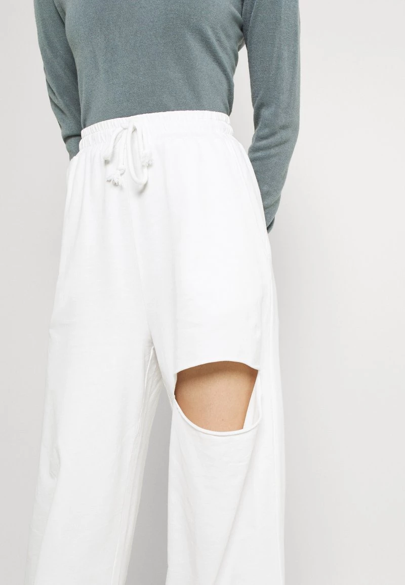 Nly By Nelly DETAIL PANTS - Jogginghose - White, Damen 6 Nly By Nelly DETAIL PANTS - Jogginghose - White, Damen – Bild 4