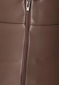 Nly By Nelly STRAIGHT PANTS - Stoffhose - Brown, Damen -Nly by Nelly Verkaufsladen 355b2ecc61764bccb1a156a55bc6356c