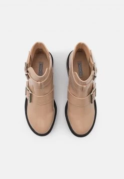 Nly By Nelly CHUNKY BUCKLE BOOT - Plateaustiefelette - Beige, Damen 13 Nly By Nelly CHUNKY BUCKLE BOOT - Plateaustiefelette - Beige, Damen -Nly by Nelly Verkaufsladen 42797144524b408182bcac8aa4a40fae