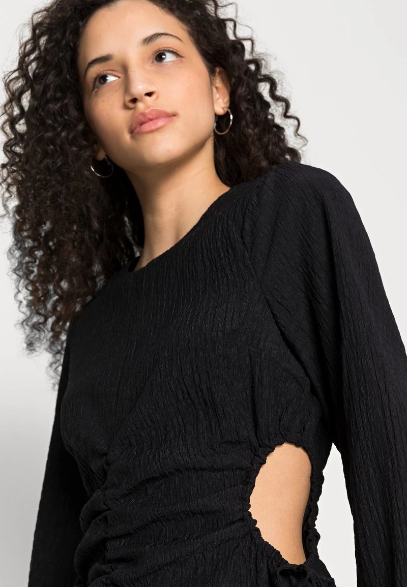 Nly By Nelly STRUCTURED CUT OUT DRESS - Freizeitkleid - Black, Damen 7 Nly By Nelly STRUCTURED CUT OUT DRESS - Freizeitkleid - Black, Damen – Bild 5