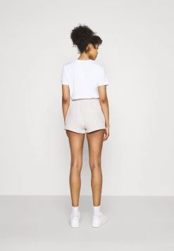 Nly By Nelly COZY SUMMER - Shorts - Creme, Damen -Nly by Nelly Verkaufsladen 50de5e3bf6e846ce8480c10564f3ee97