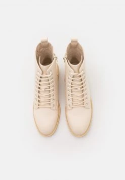 Nly By Nelly LACE UP FLAT BOOT - Schnürstiefelette - Cream Color, Damen 13 Nly By Nelly LACE UP FLAT BOOT - Schnürstiefelette - Cream Color, Damen -Nly by Nelly Verkaufsladen 599ad7c910494e7fa0e3e665d9dd528b