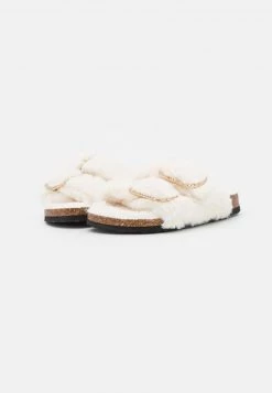 Nly By Nelly DOUBLE STRAP FLUFFY FLAT - Pantolette Flach - White, Damen 10 Nly By Nelly DOUBLE STRAP FLUFFY FLAT - Pantolette Flach - White, Damen -Nly by Nelly Verkaufsladen 5b1b5471d8194ad1a0160af03ecce5f9