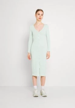 Nly By Nelly OFF DUTY BUTTON DRESS - Jerseykleid - Pistachio, Damen