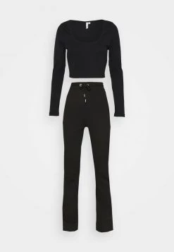 Nly By Nelly MY PERFECT SET - Sweatshirt - Black, Damen -Nly by Nelly Verkaufsladen 6a77b3d3a4bf4594a2ebfb1448ba86e8