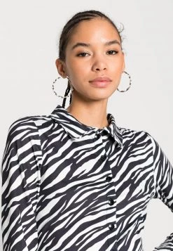 Nly By Nelly COLLAR TOP - Hemdbluse - Black/white, Damen -Nly by Nelly Verkaufsladen 982e41a4209d4a64871229910fb5f005