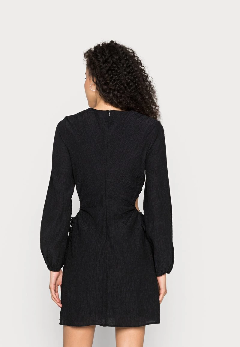 Nly By Nelly STRUCTURED CUT OUT DRESS - Freizeitkleid - Black, Damen 5 Nly By Nelly STRUCTURED CUT OUT DRESS - Freizeitkleid - Black, Damen – Bild 3