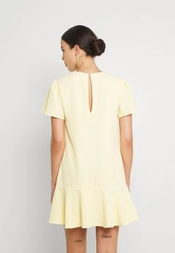 Nly By Nelly FLOUNCE ME DRESS - Freizeitkleid - Light Yellow, Damen -Nly by Nelly Verkaufsladen 9ddc50827ecf417da58846e5287dcc56