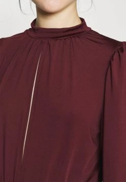 Nly By Nelly KEYHOLE FRONT - Langarmshirt - Off Red/port Royale, Damen -Nly by Nelly Verkaufsladen b3f0832cb6bc4d0499760daed2f31b2e