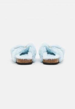 Nly By Nelly DOUBLE STRAP FLUFFY FLAT - Pantolette Flach - Light Blue, Damen -Nly by Nelly Verkaufsladen b55c5b6723db4df292ca9a2c25bc61e5