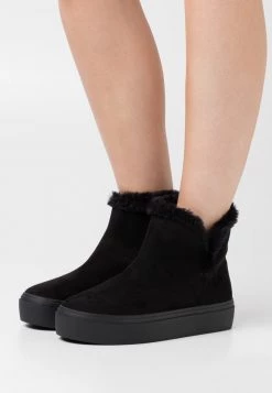 Nly By Nelly FLUFFY - Ankle Boot - Black, Damen