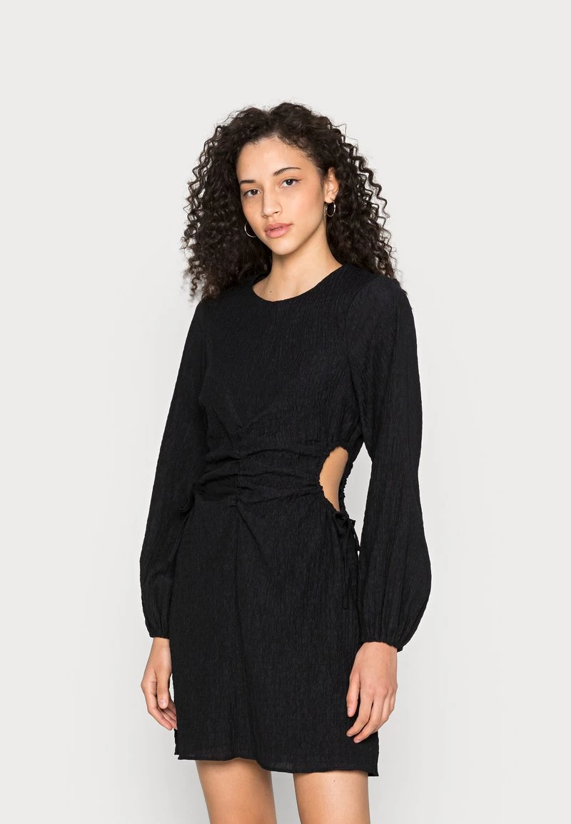 Nly By Nelly STRUCTURED CUT OUT DRESS - Freizeitkleid - Black, Damen 3 Nly By Nelly STRUCTURED CUT OUT DRESS - Freizeitkleid - Black, Damen