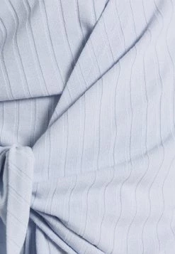 Nly By Nelly LUXURIOUS WRAP - Langarmshirt - Light Blue, Damen -Nly by Nelly Verkaufsladen d8f8c2ca8dec4f249b417daef0c48787