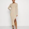 Nly By Nelly TWISTED BACK DRESS - Strickkleid - Beige, Damen -Nly by Nelly Verkaufsladen df441adff17548df85568a82056a8bb7