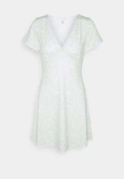 Nly By Nelly AMAZE ME DRESS - Jerseykleid - Pistachio, Damen