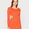 Nly By Nelly CUT OUT DRESS - Freizeitkleid - Red/orange, Damen -Nly by Nelly Verkaufsladen f60fa2dc9dcf4153b995af8039e6cd05